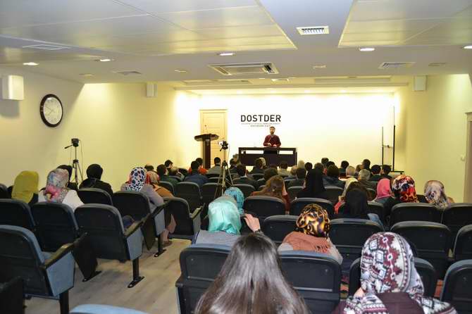kenan-dostder-20150329-02